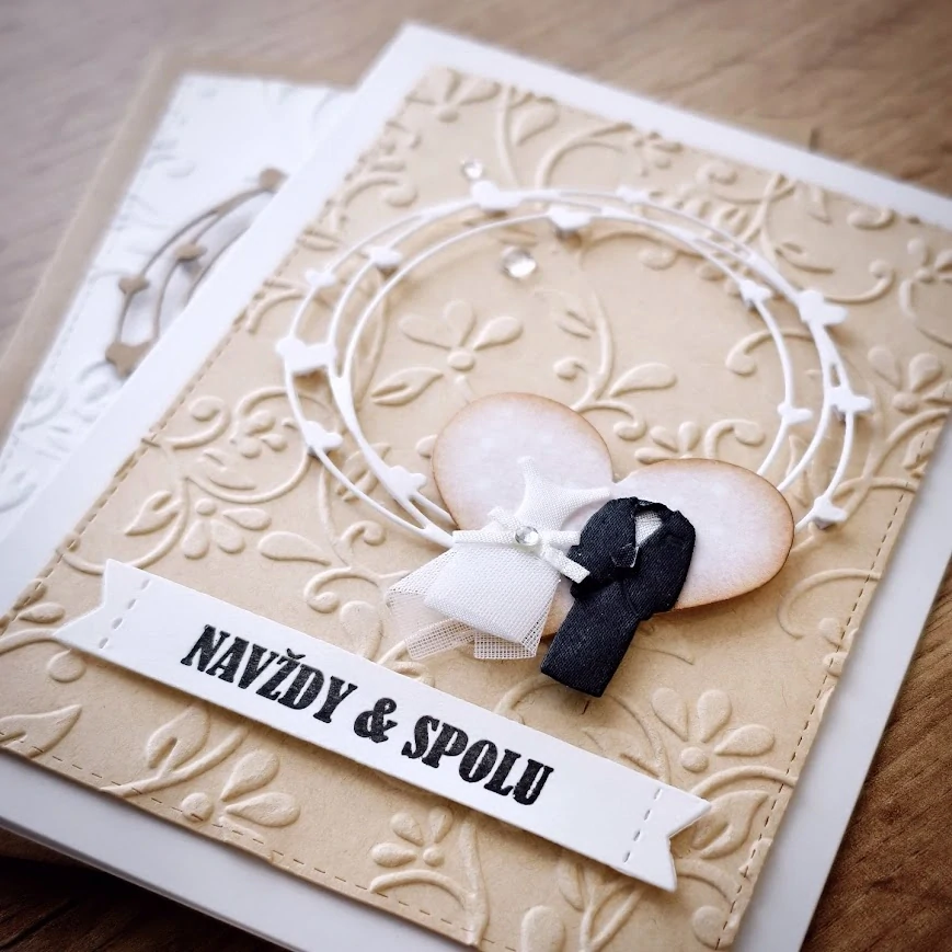 SVATEBNÍ PŘÁNÍ - věneček s nevěstou a ženichem