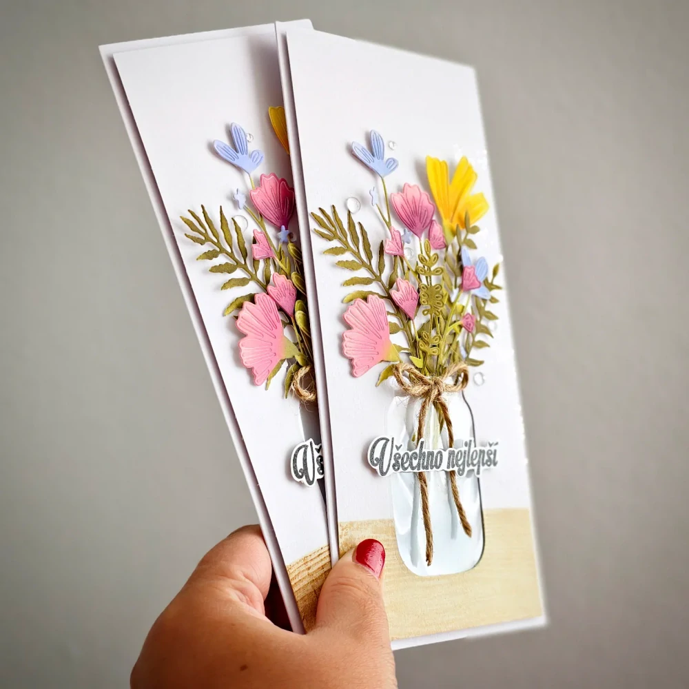 PŘÁNÍ K NAROZENINÁM - luční kvítí ve váze