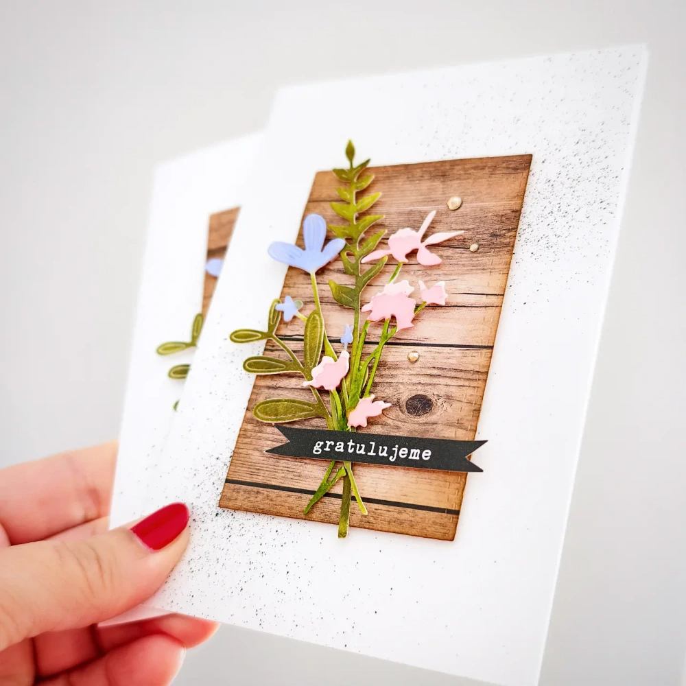 PŘÁNÍ K NAROZENINÁM - akvarelové kytičky na dřevě