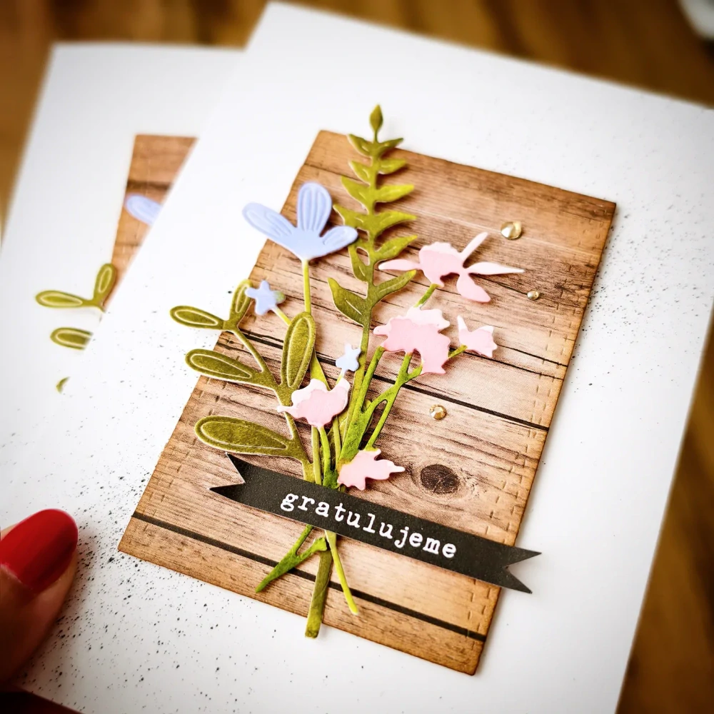 PŘÁNÍ K NAROZENINÁM - akvarelové kytičky na dřevě