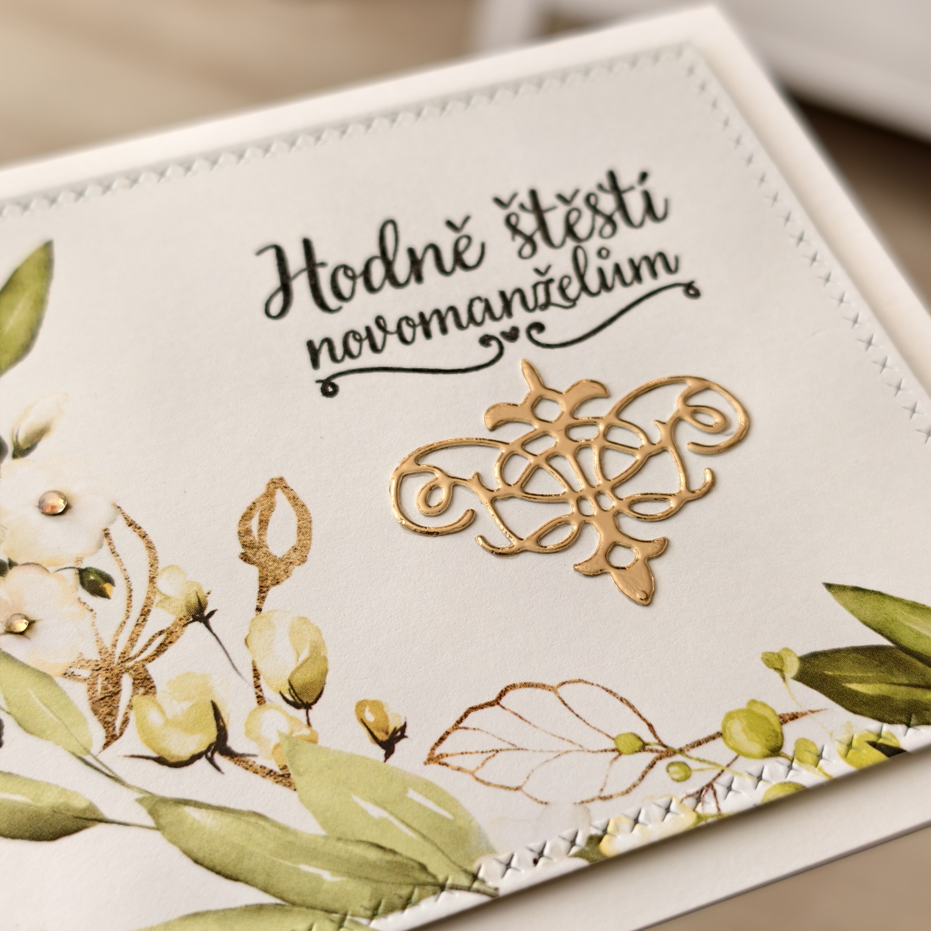 SVATEBNÍ PŘÁNÍ - svěží zelené Golden Dreams