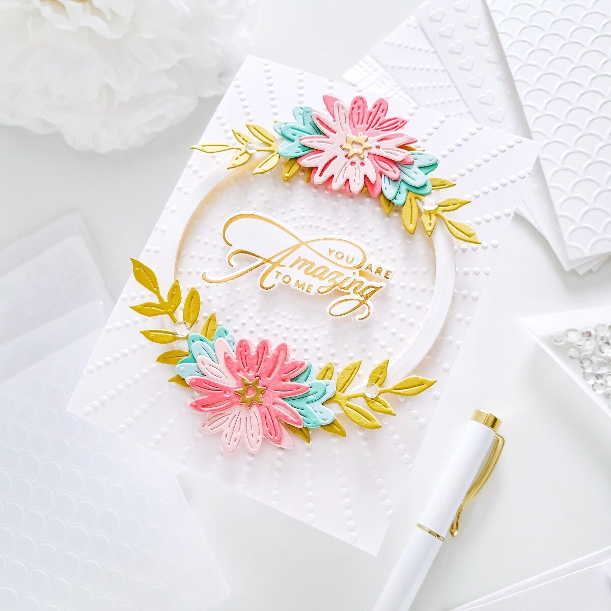 Spellbinders - SUN RAYS - embossovací kapsa