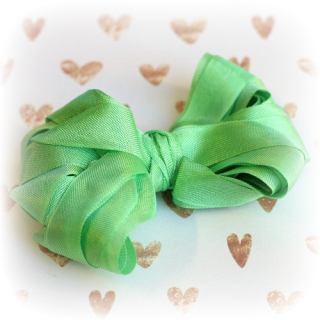 Seam Binding - GREEN / SPRING GREEN (5 m) - hedvábná stuha
