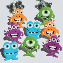 Eyelet Outlet - MONSTER Brads - ozdobné svorky